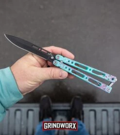 Bear Ops Bear Song IV Cyan Speckle Blue Butterfly Knife - Black -Knife Sale Shop Bear Ops Bear Song IV Butterfly Knife Cyan Speckle Blue Black BHQ 83465 kp in hand web large