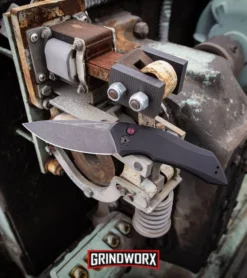 Kershaw Launch 1 Red Aluminum Automatic Knife - Blackwash Plain 11 Kershaw Launch 1 Red Aluminum Automatic Knife - Blackwash Plain -Knife Sale Shop Kershaw Launch 1 Automatic Knife Black Aluminum BlackWash 7100BW BHQ 27374 kp lifestyle web large 3
